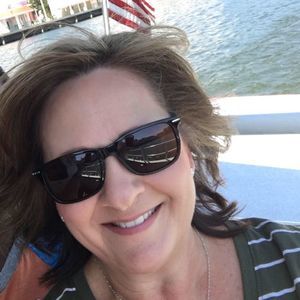 Meet your Posher, Kerri